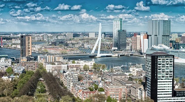 Belle vue aérienne de Rotterdam, Pays-Bas skyline