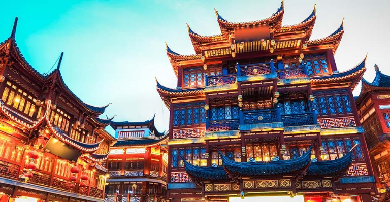 Bringing your business to a new country? Get in contact with key experts you should call before selling abroad, as well as helpful facts and stats for each market.