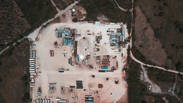 Vue aérienne de la plate-forme pétrolière