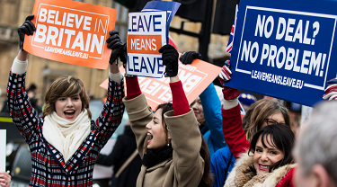 Brexit supporters, brexiteers, in London hold banners campaigning to leave the European union