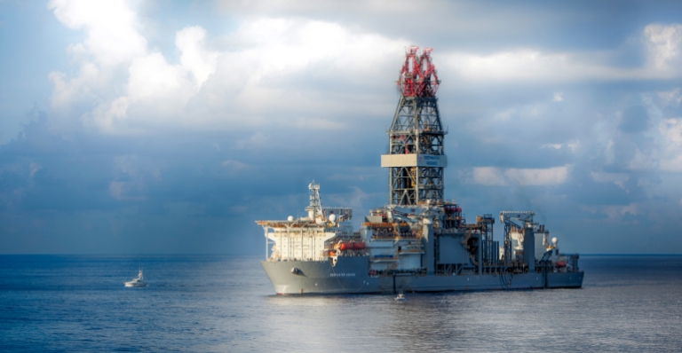 Drillship Deepwater Asgard in ocean.